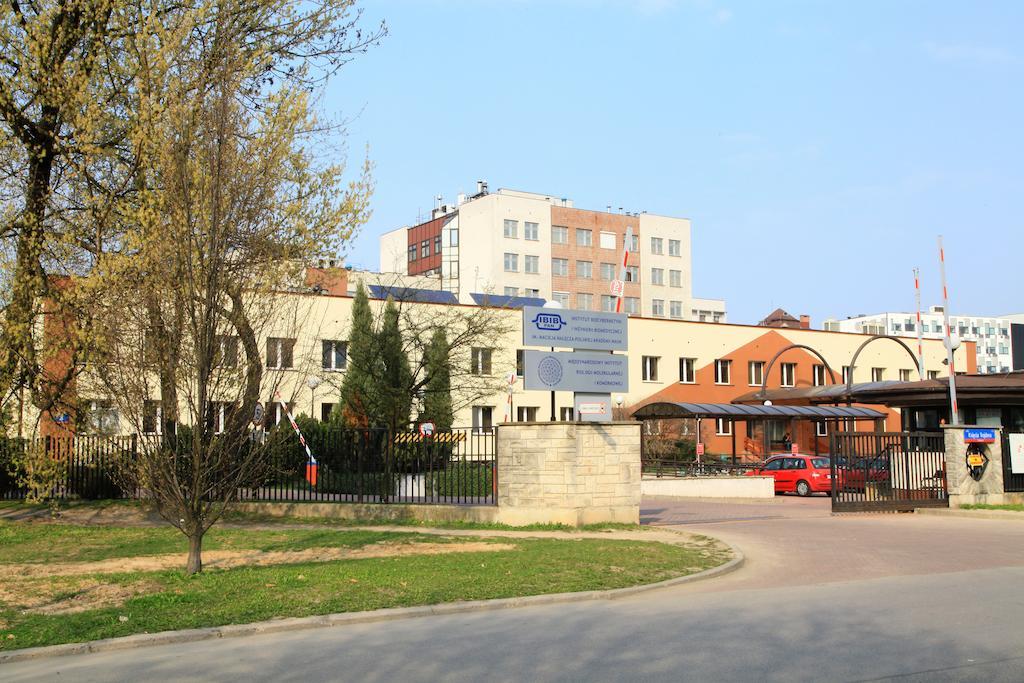 Centrum Konferencyjne Ibib Pan Варшава Екстер'єр фото