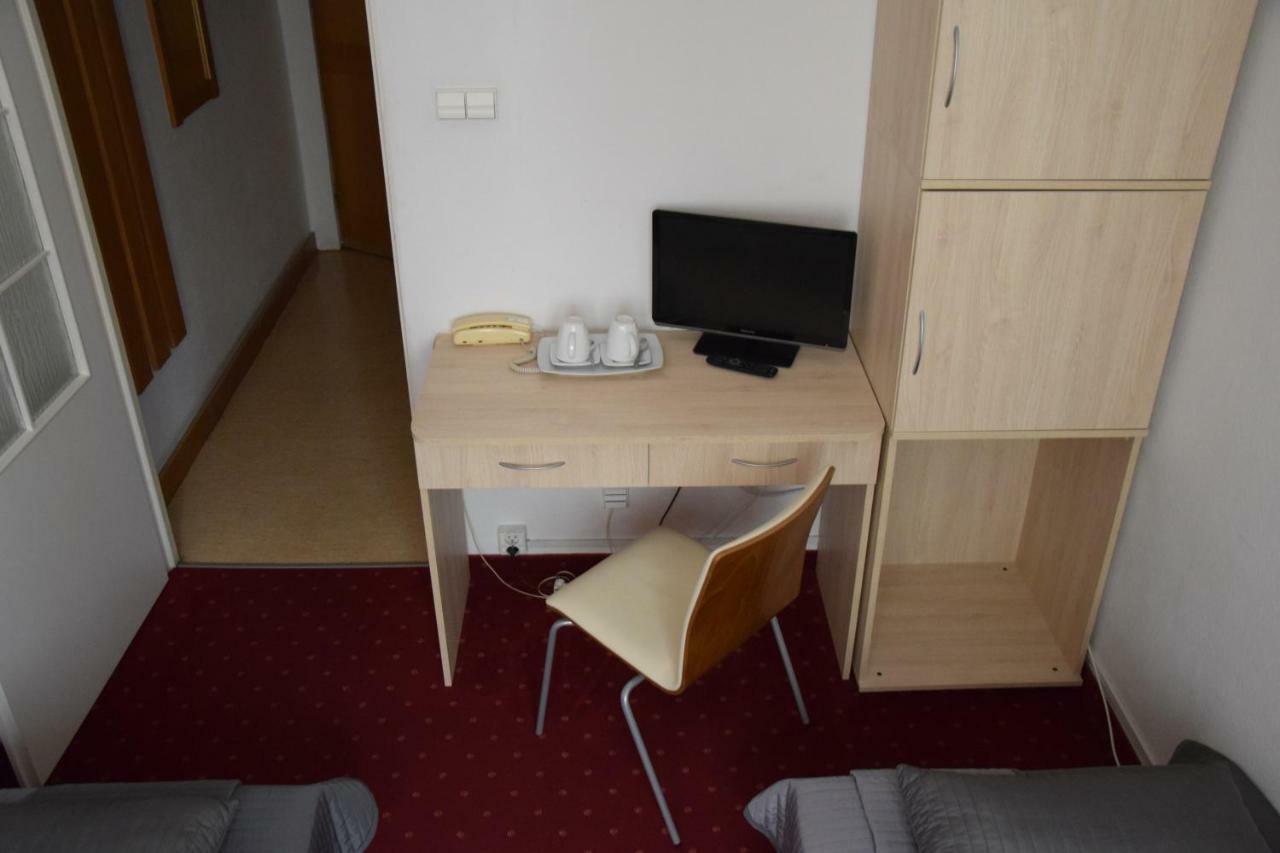 Centrum Konferencyjne Ibib Pan Варшава Екстер'єр фото